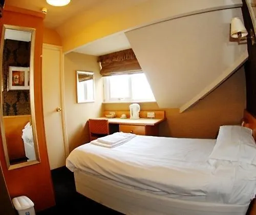 Guest house The Westleigh